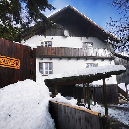 Drevenica Spanka Spania Dolina Bagian luar foto