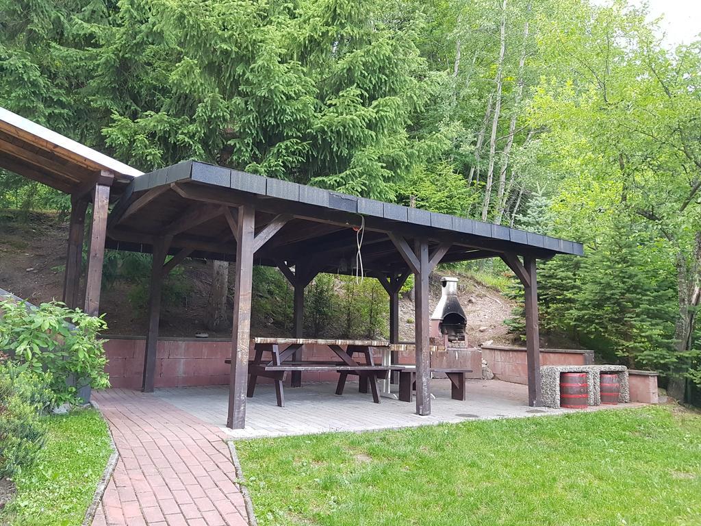 Drevenica Spanka Spania Dolina Bagian luar foto