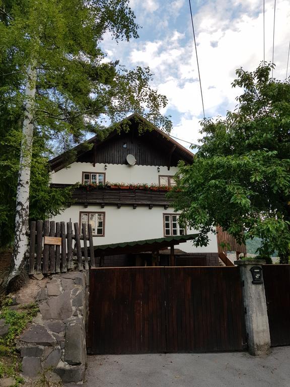 Drevenica Spanka Spania Dolina Bagian luar foto