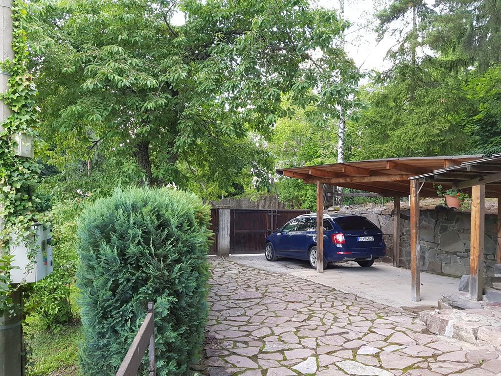Drevenica Spanka Spania Dolina Bagian luar foto