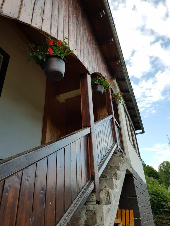 Drevenica Spanka Spania Dolina Bagian luar foto