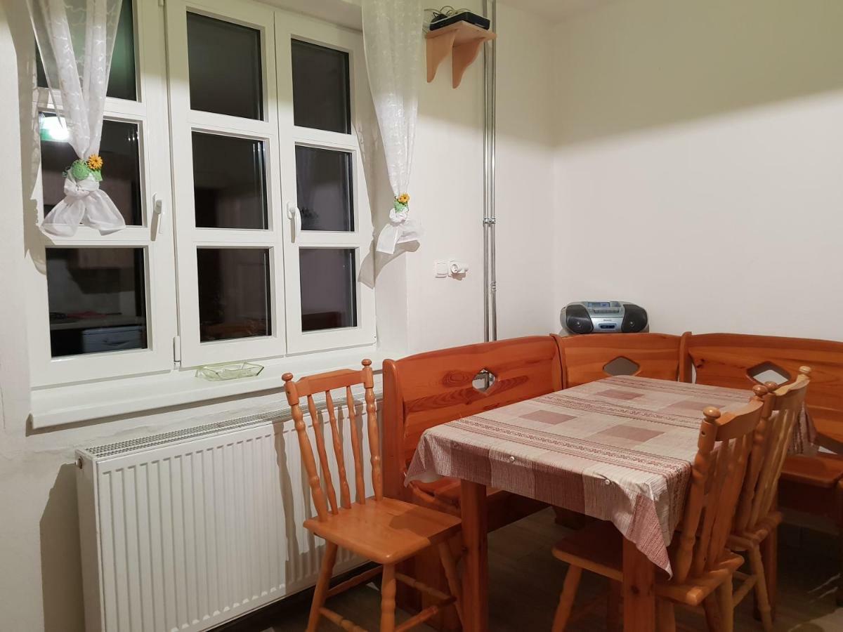 Drevenica Spanka Spania Dolina Bagian luar foto