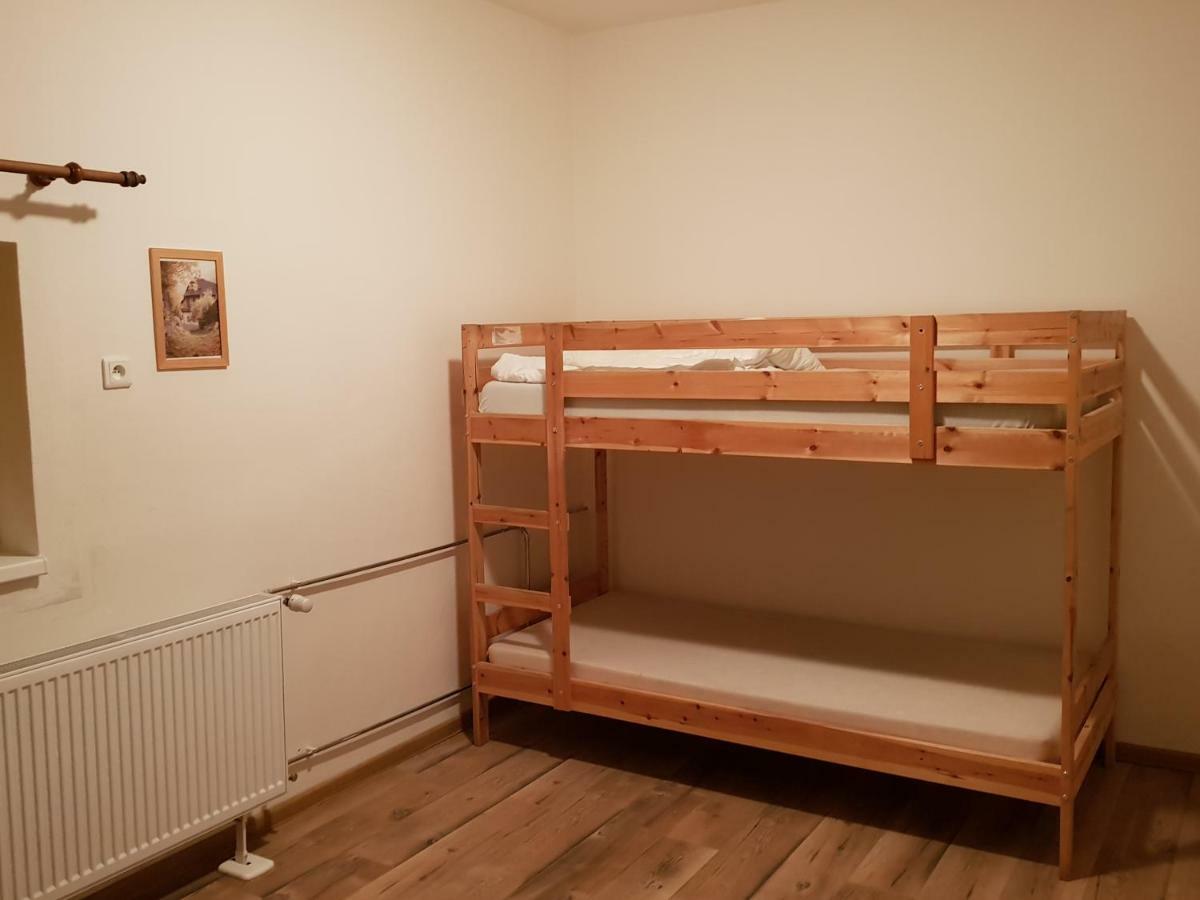 Drevenica Spanka Spania Dolina Bagian luar foto